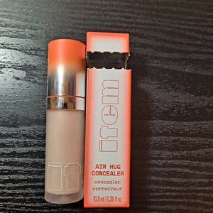 ITEM Beauty Air Hug Concealer in Shade 100